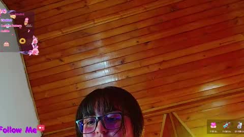 Snapshot of scarlleth_1 chatting on 03.08.25 scarllet online show from 03.08.25