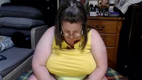 Scarlotta online show from 02.25.25