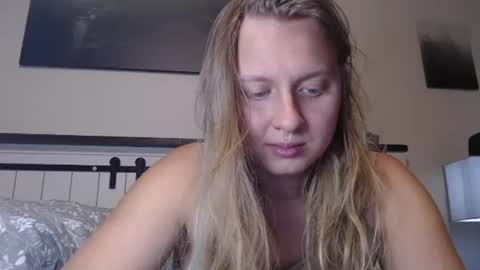 Snapshot of scartit chatting on 06.11.26 ScarTit Bernhard online show from 06.11.26
