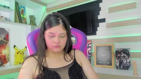 scarleth  online show from 03.30.26