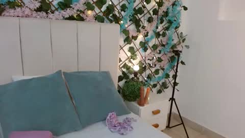 SCARLET online show from 11.24.25