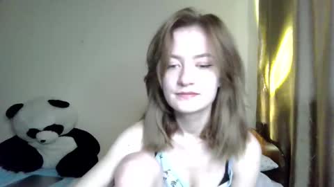 Snapshot of scented_elsa chatting on 03.04.26 Elsa online show from 03.04.26