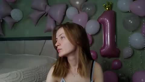 Snapshot of scented_elsa chatting on 06.02.26 Elsa online show from 06.02.26
