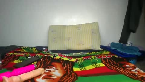 scentedfriction online show from 09.30.25