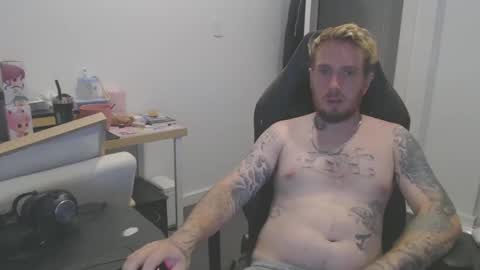 Snapshot of sceptixx chatting on 01.19.25 sceptixx online show from 01.19.25