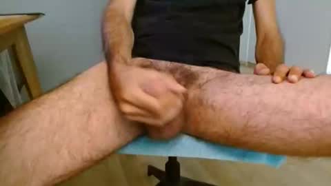 schnaebi13 online show from 09.15.25