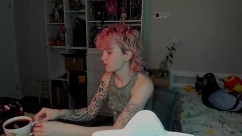 Snapshot of school_love chatting on 11.20.25 Rina online show from 11.20.25