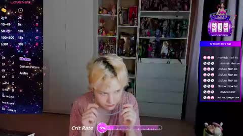 Snapshot of school_love chatting on 07.20.26 Rina online show from 07.20.26