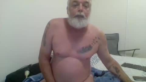 Snapshot of schooner73 chatting on 02.08.25 Schooner73 online show from 02.08.25