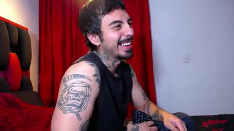 Alejandro help me to reach 200 thumps up online show from 05.07.26