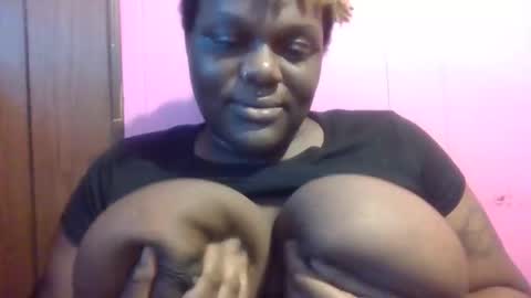 Snapshot of scorpiobama chatting on 11.02.25 scorpiobama online show from 11.02.25