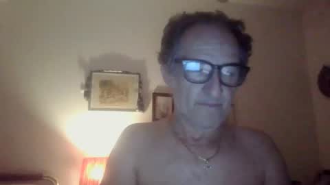 Snapshot of scotchwhieskie chatting on 06.29.26 scotchwhieskie online show from 06.29.26