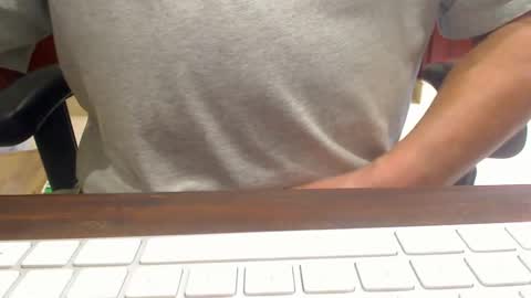 Snapshot of scottalone chatting on 11.09.25 Scott online show from 11.09.25