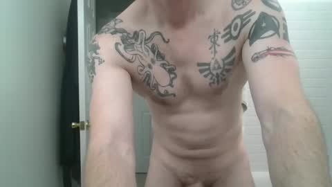 Snapshot of scottiehottie42 chatting on 01.23.25 scottiehottie42 online show from 01.23.25