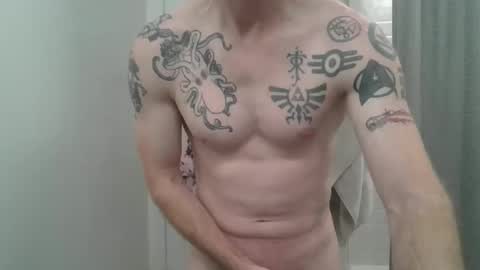 Snapshot of scottiehottie42 chatting on 11.12.25 scottiehottie42 online show from 11.12.25