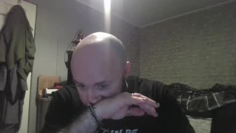 Richard James online show from 04.04.26