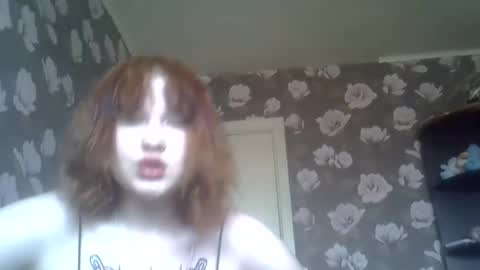 Snapshot of scylla5 chatting on 03.25.26 scylla5 online show from 03.25.26