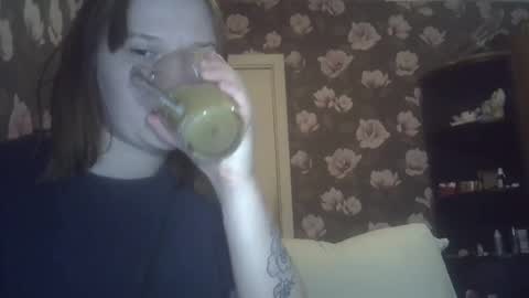 Snapshot of scylla5 chatting on 04.26.26 scylla5 online show from 04.26.26