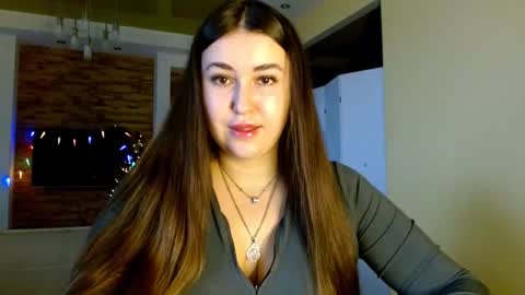 Elizabeth  online show from 12.17.25