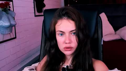 Snapshot of seajorji chatting on 10.15.25 Sea Jorji online show from 10.15.25