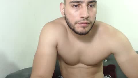 seank_noszka online show from 12.04.25