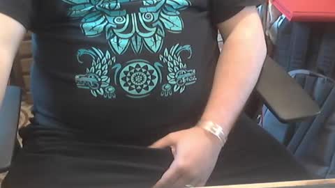 Snapshot of seathrough chatting on 03.10.26 Falco J online show from 03.10.26