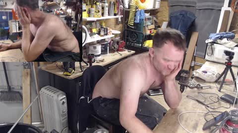 Seattlemanwhore online show from 12.27.24