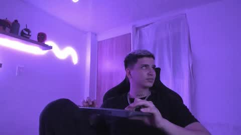 Sebastin online show from 12.19.25