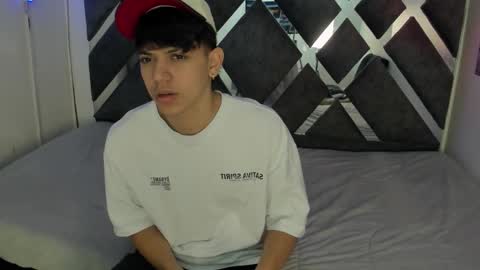 Snapshot of sebas_pretty7 chatting on 12.03.25 sebas_pretty7 online show from 12.03.25