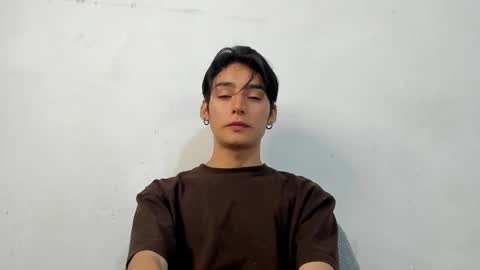 sebastian online show from 12.02.24