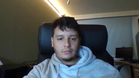 Snapshot of sebasosorio42 chatting on 02.14.26 sebasosorio42 online show from 02.14.26