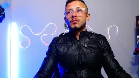 Sebastian online show from 10.11.25