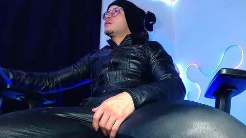 Sebastian online show from 01.13.26