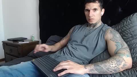 Sebastian online show from 01.05.26