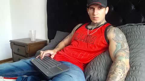 Sebastian online show from 01.06.26