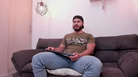 Instagram jeanpaulfit  online show from 01.08.25