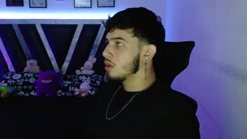 Sebas online show from 10.17.25