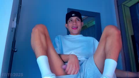 Sebastian online show from 11.11.25