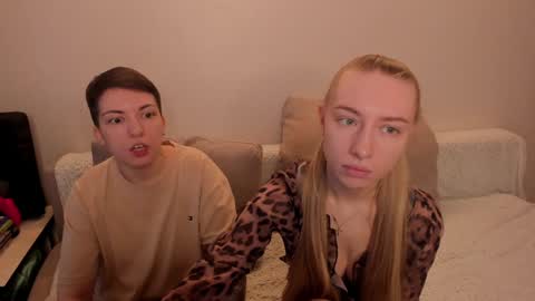 Amanda and  pair in a real life we love each other but can play with you online show from 01.17.25