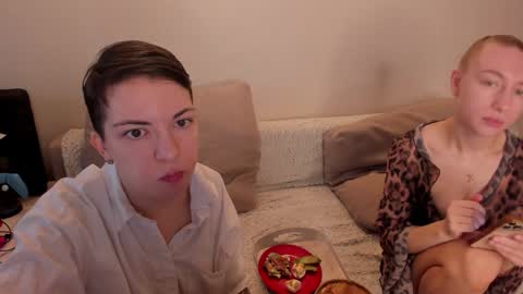 Amanda and  pair in a real life we love each other but can play with you online show from 01.23.25