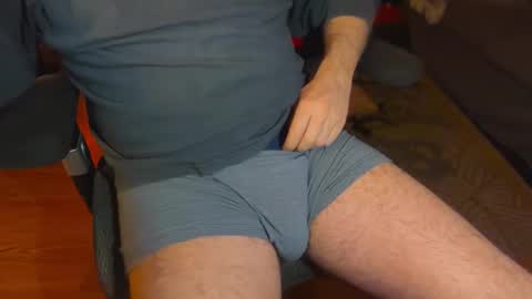 Snapshot of secret_neighbor_ chatting on 02.24.26 secret_neighbor_ online show from 02.24.26