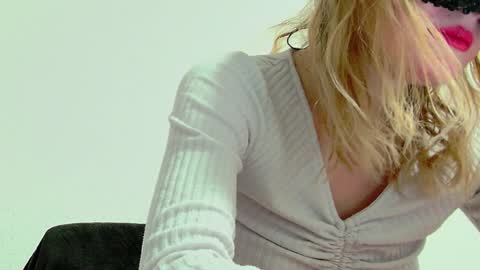 Anni online show from 12.07.24