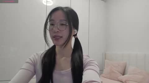 Snapshot of secretgirlfriendxo chatting on 11.30.25 Angela online show from 11.30.25