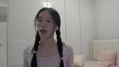 Snapshot of secretgirlfriendxo chatting on 12.17.25 Angela online show from 12.17.25