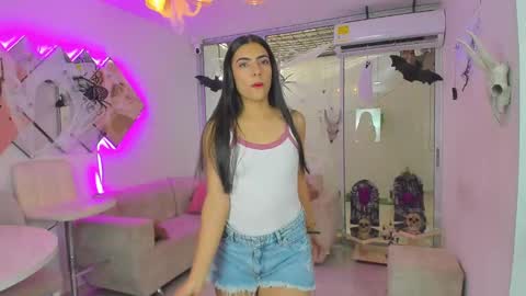 NIKOL online show from 09.26.25