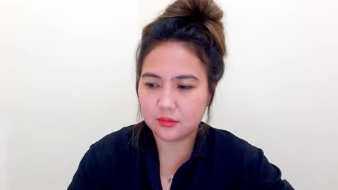 MILAN online show from 01.05.25