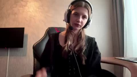 Nika online show from 04.20.26