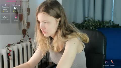 Snapshot of secrettier chatting on 05.01.26 secrettier online show from 05.01.26