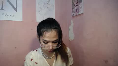 Snapshot of seductive_abia chatting on 02.11.25 JUST CALL ME ABIA online show from 02.11.25