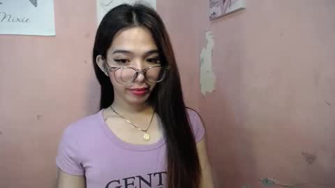 Snapshot of seductive_abia chatting on 02.18.25 JUST CALL ME ABIA online show from 02.18.25